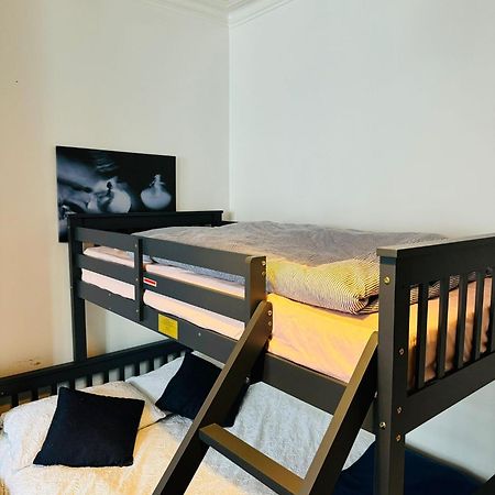 Wonderful Fully-Equipped Studio Near Central London 8 Bagian luar foto