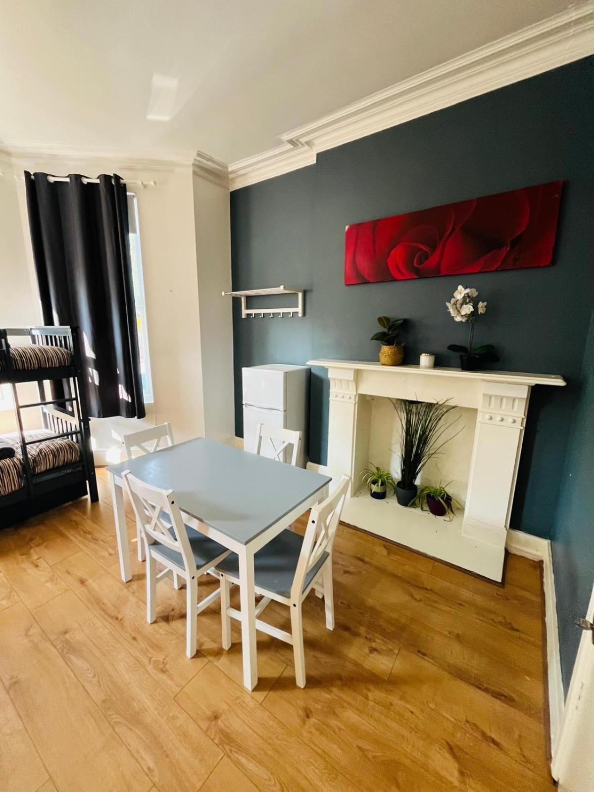 Wonderful Fully-Equipped Studio Near Central London 8 Bagian luar foto