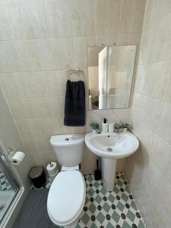 Wonderful Fully-Equipped Studio Near Central London 8 Bagian luar foto